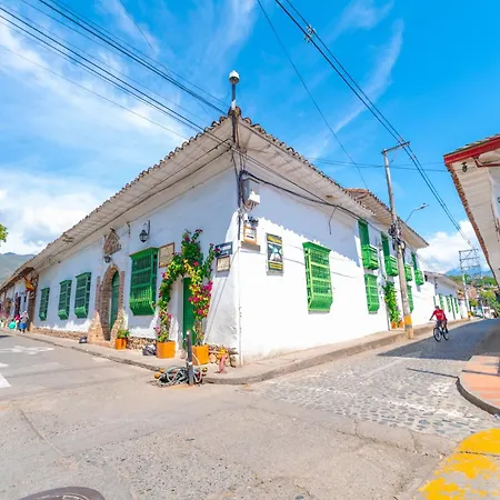 Hotel Mariscal Robledo-2